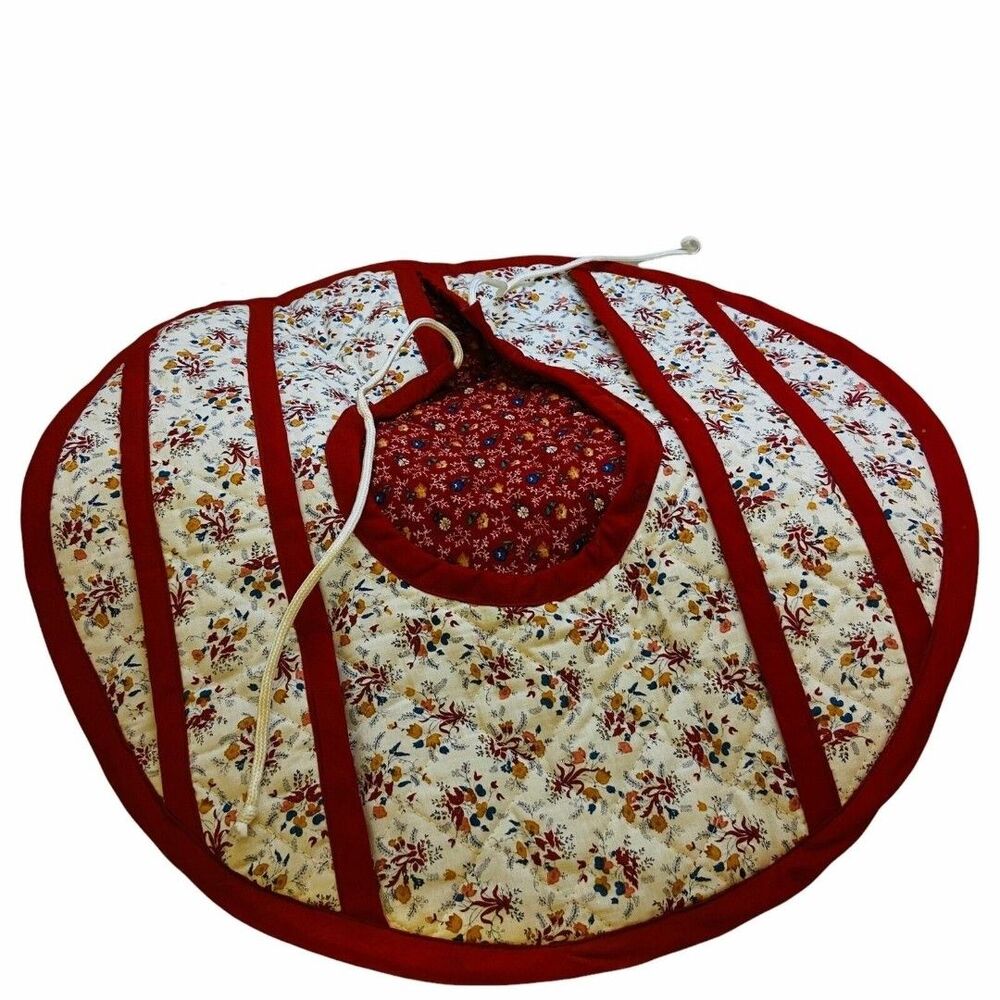 #4259 Round Casserole quilted carrier 17" red trim